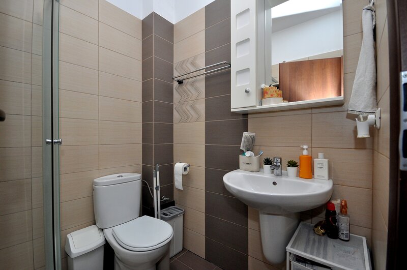 Drumul Taberei, Ghencea, Drumul Cooperativei, garsoniera etaj 1, bloc nou.